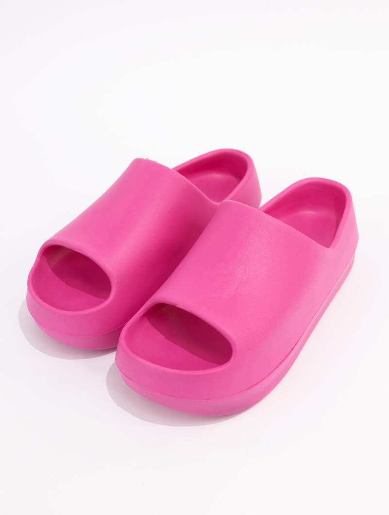 Tongs à plateforme